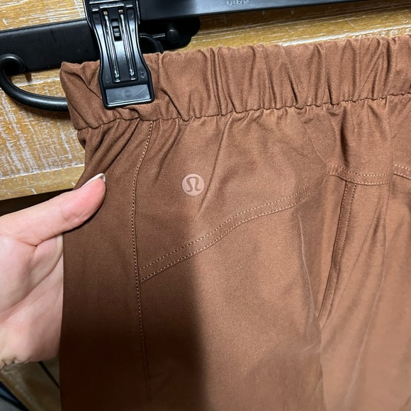 Lululemon Brown Cargo Pants - Picture 4 of 5